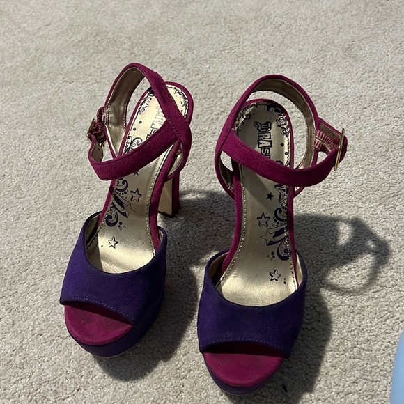 Platform High Heels 🩷💜 - Picture 1 of 4